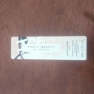 Fenty gloss bomb in Cold hearted
